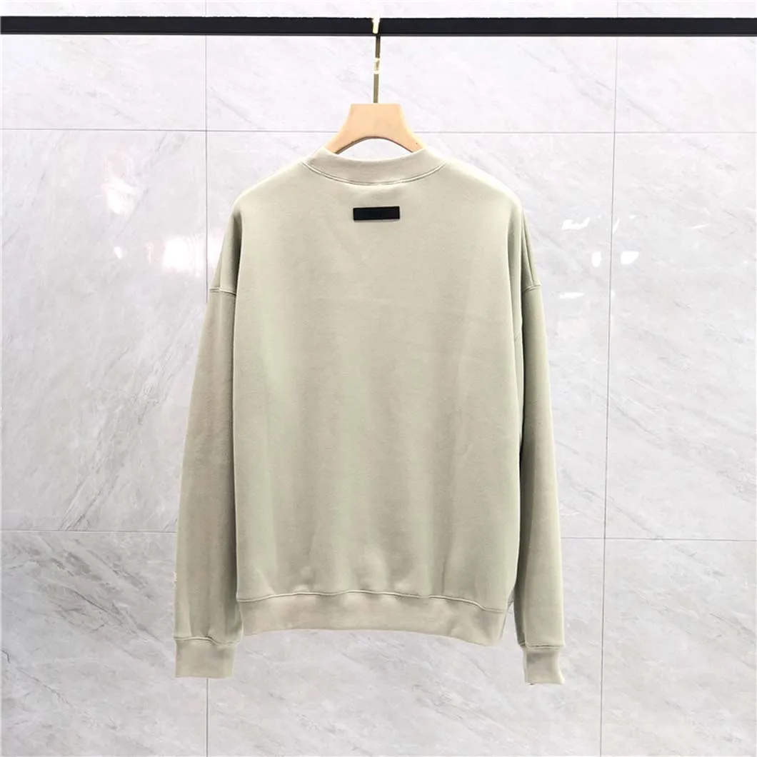 Oversized Men's Sweatshirt With Back Letter Design High Street Style_voghion.com