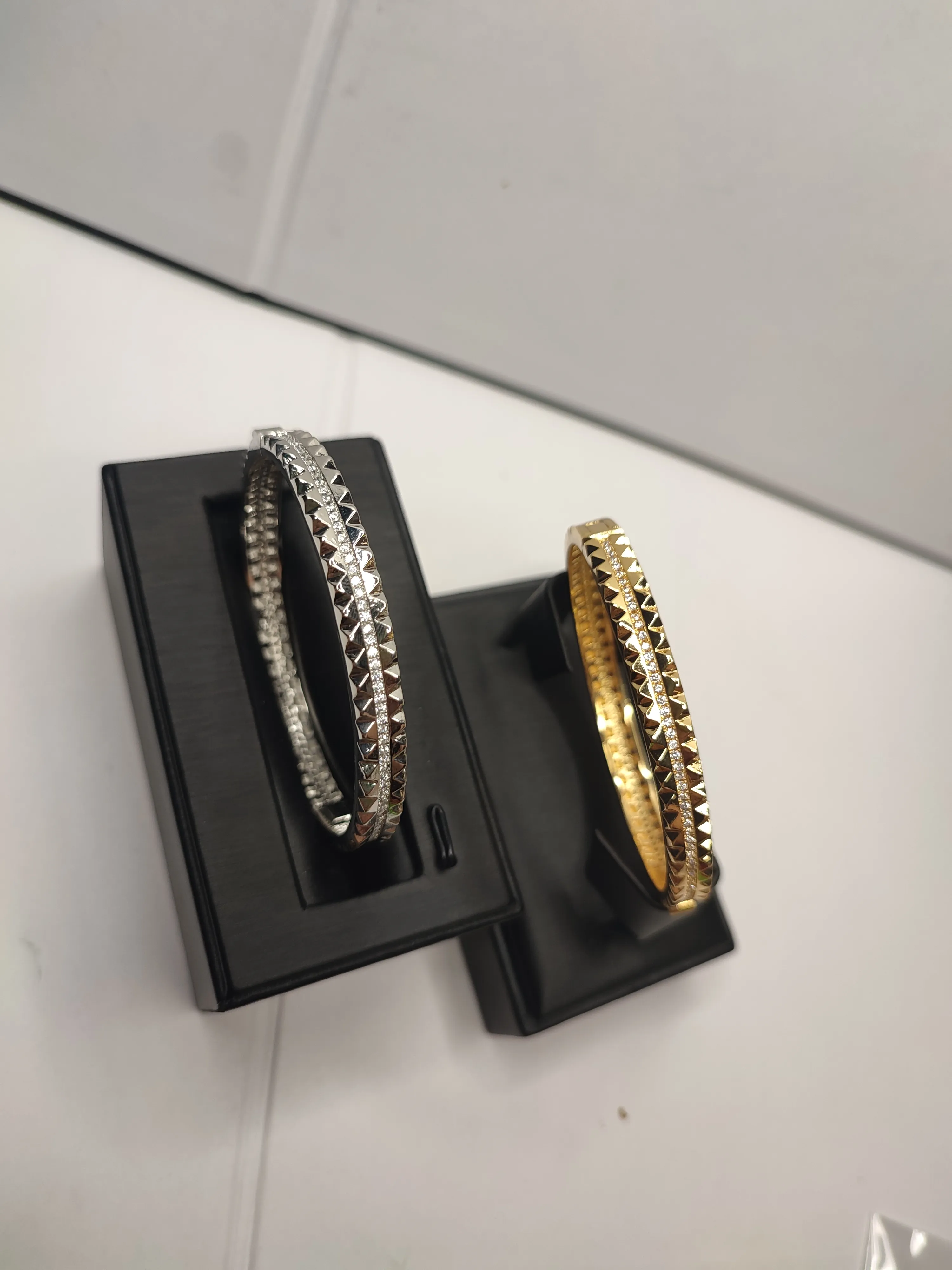 gents Bracelet Gold Gear Designer Jewelry Femme Bangle Sier Set Dia Love Watches Women Men Couple Bracelets Jewlery_voghion.com