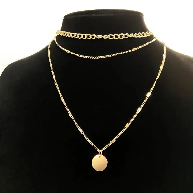 Colliers Collier Vintage sur Chaîne de Cou Bijoux pour Femmes Accessoires Superposés pour Filles Vêtements Cadeaux Esthétiques Mode_voghion.com