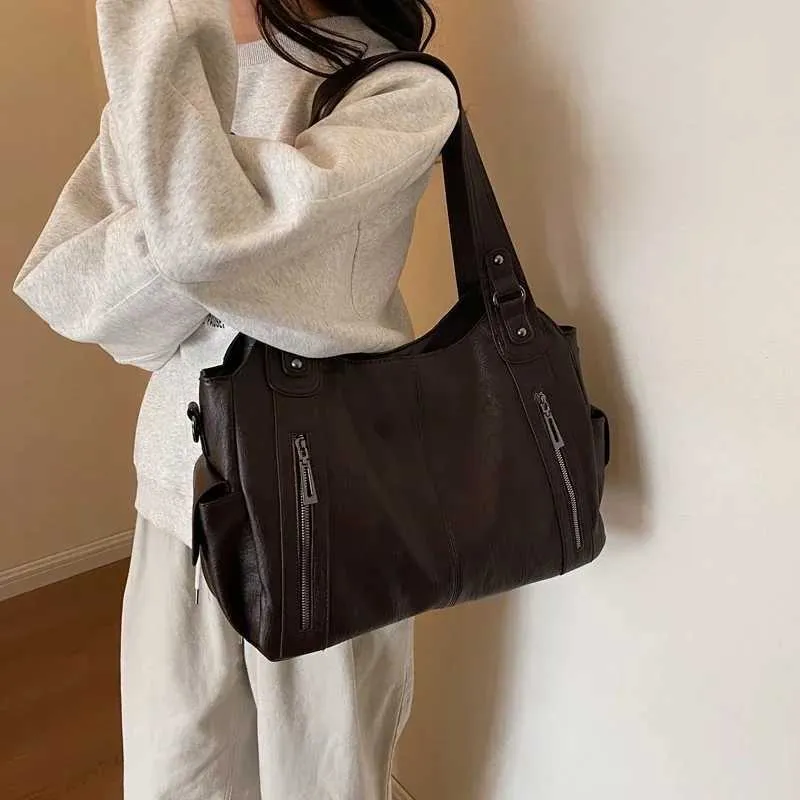 Stylish Women's Shoulder Bag And Handbag Set With Contrast Colour_voghion.com