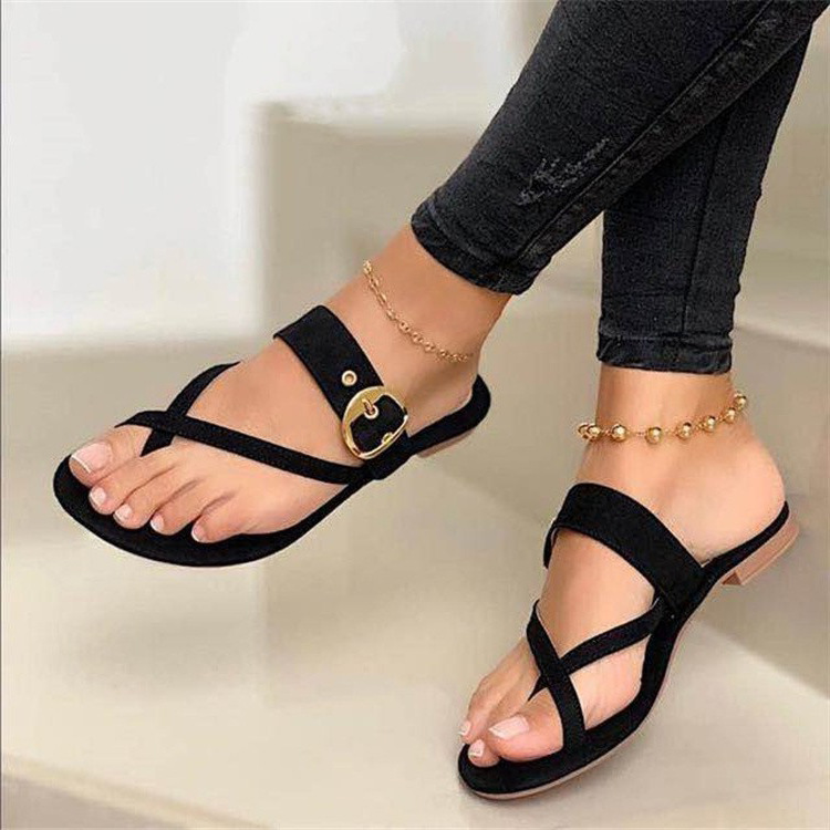 Large size bottomed flip flops for women with metal belt buckle and flat heel sandals_voghion.com