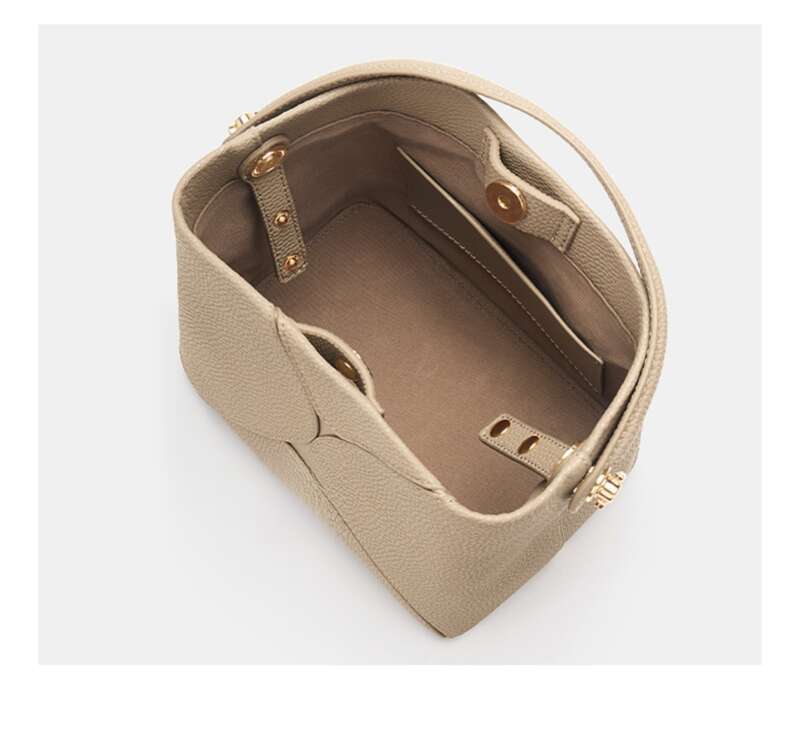Borsa a tracolla da donna con tracolla a cestino alla moda_voghion.com