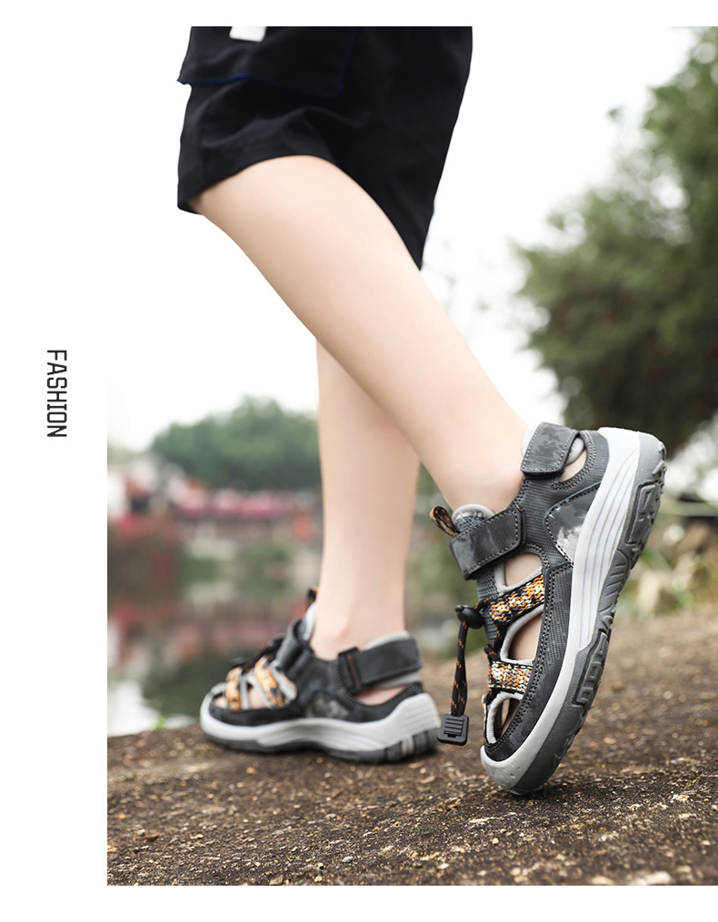 Baotou-Sandalen für Jungen 2024 Neu mit hohler, weicher Sohle, rutschfeste Kinderschuhe, Strandschuhe für Mittelschüler_voghion.com