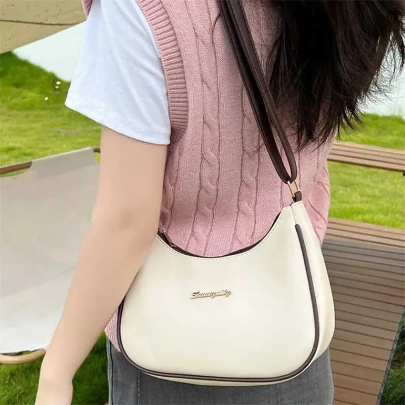 Schicke Damenhandtaschen, einzelne Umhängetasche für Frauen, stilvolle verstellbare Schultergurte, Unterarmtasche aus PU-Leder_voghion.com