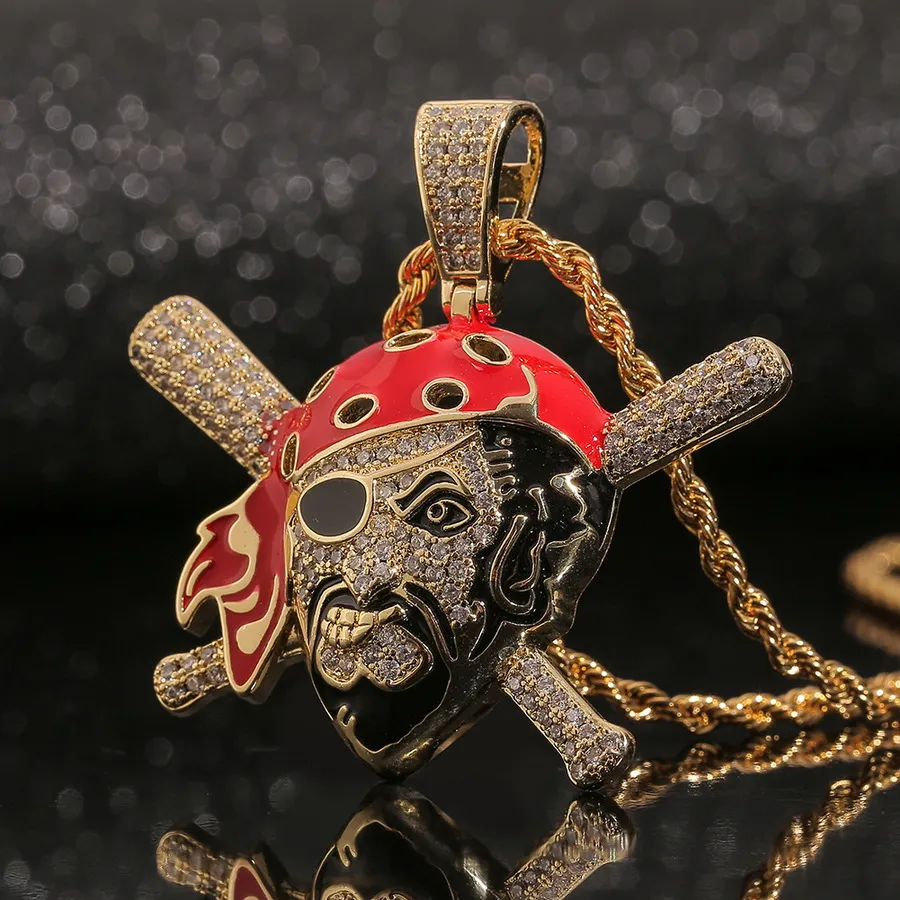 Smiley Face Pendant Necklace With Diamond Micro Inlay For Unisex_voghion.com