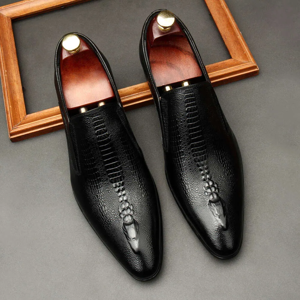 Breathable Leather Shoes For Men Patterned Crocodile Business_voghion.com