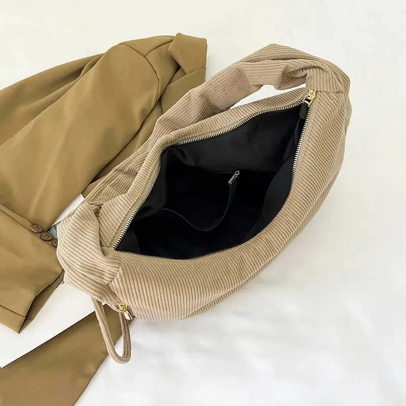Corduroy Drstring Cloud Damen Große Kapazität Dumpg 2024 Neue einfache lässige Achseltasche Handtasche Schulter CrossbodyC241106_voghion.com