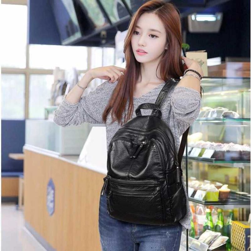 2024 New Korean Style Fashionable Large Capacity Student Schoolbag Casual Backpack Women's Travel All-Matching Bag_voghion.com