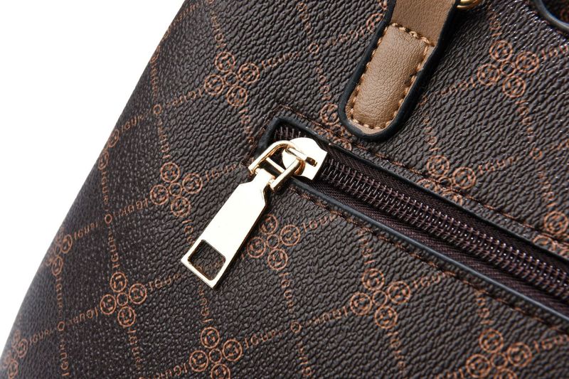 Textured handbag European and American classic large-capacity shoulder messenger women's bag_voghion.com