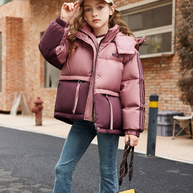 Casaco puffer infantil estiloso para o inverno – 90% penas de pato branco, jaqueta com capuz no estilo coreano (120-160 cm, bordô/preto/cáqui)_voghion.com