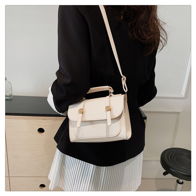 Britische Schulter für Frauen 2024 Neue trendige Studentin Multifunktionaler Rucksack Handheld Reisetasche_voghion.com