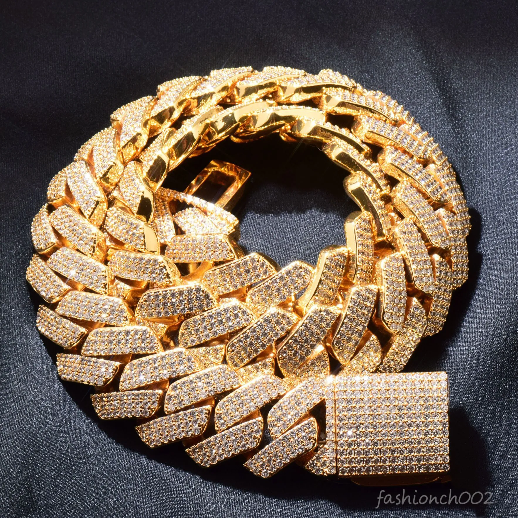 Uus 20 mm laiune GRA moissaniidist teemantidega kuldne sterling-Sier Kuuba lülidega meeste hiphop-kaelakee_voghion.com
