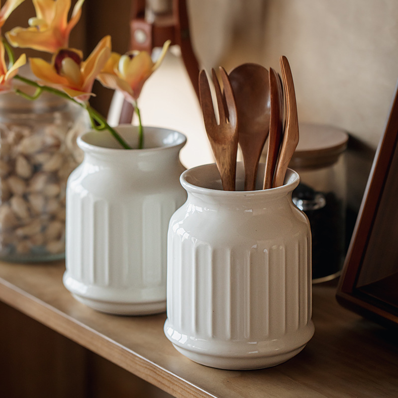 Gardenia White Kitchen Relief Ceramic Storage Jar Chopstick Holder Dining Table Storage Bucket Decorative Ornaments