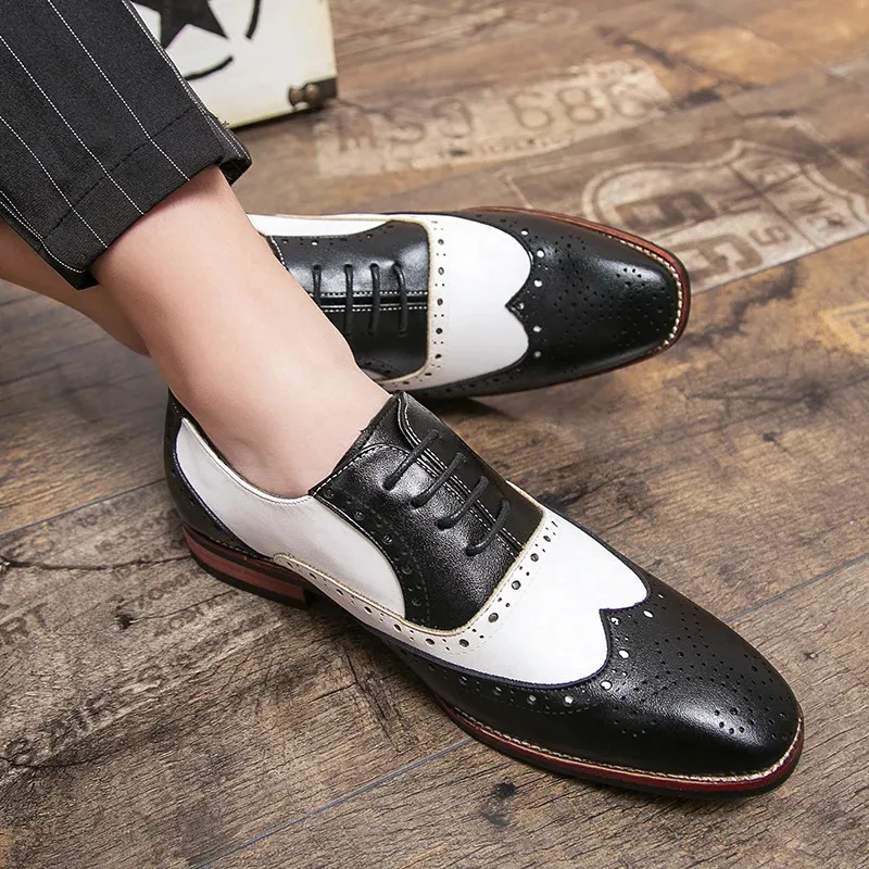 Chaussures de bal de promo en cuir pour hommes, mocassins à lacets, style richelieu, patchwork, noir et blanc_voghion.com