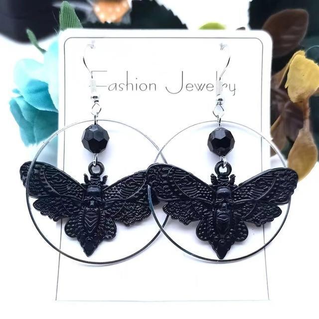 Orecchini pendenti a forma di falena vintage stile gotico_voghion.com