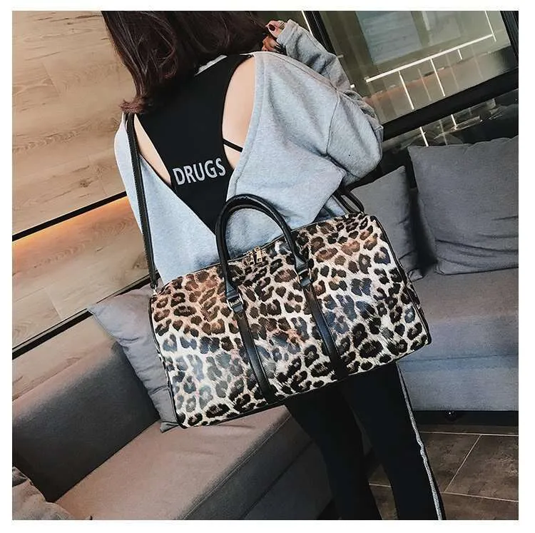 Europe American Fashion Leopard Print Handbag Large Capacity Gym Bags Travel Shopping Tote Bag Street Dressing_voghion.com