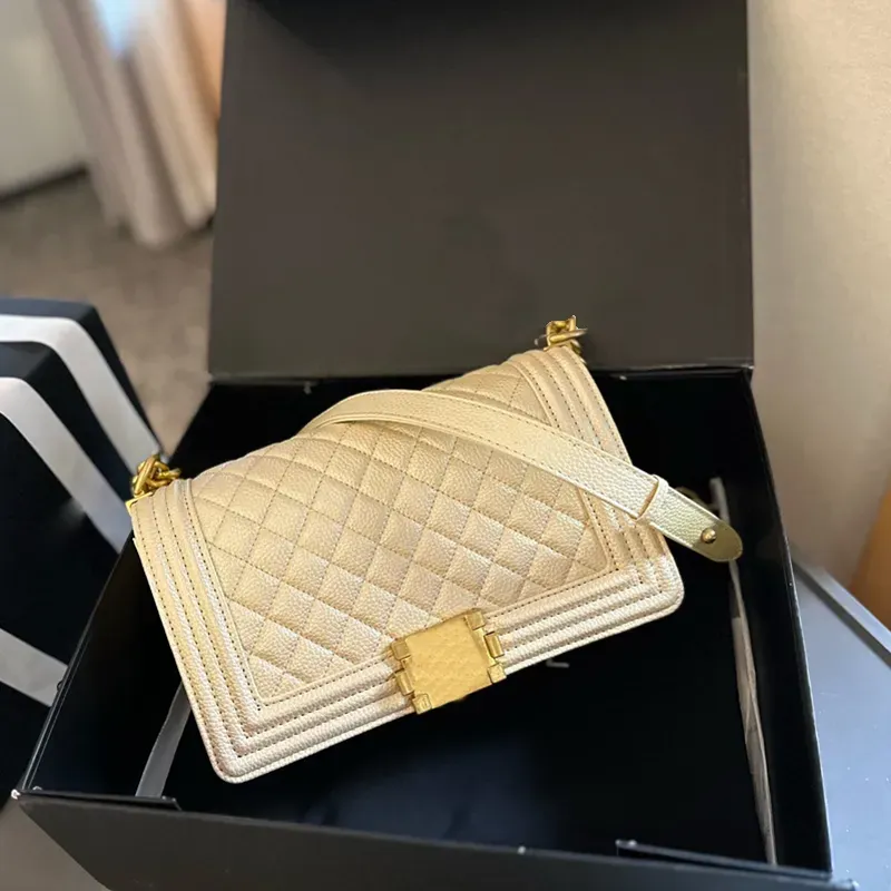 e borsa a tracolla da donna di alta qualità, in stile retrò, con tracolla regolabile, in pelle di caviale e classica griglia Dia._voghion.com