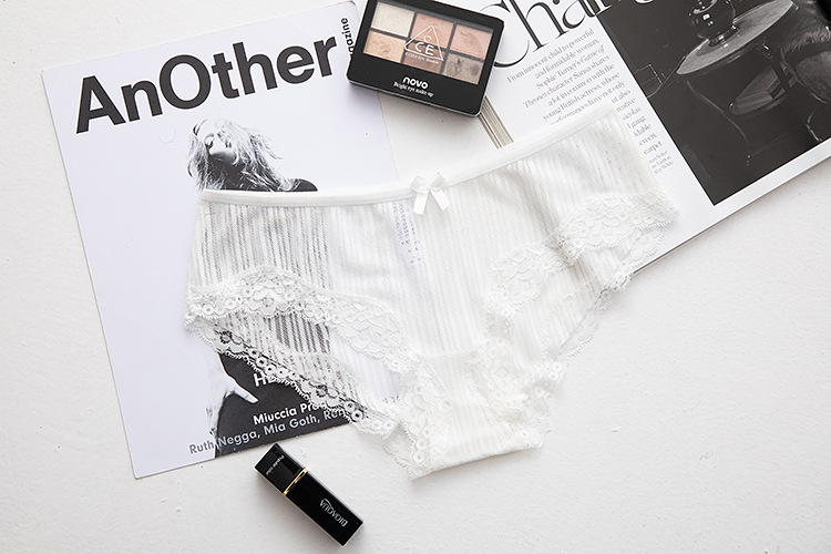 Vêtements pour femmes nouveaux sous-vêtements en dentelle transparente sous-vêtements pour filles sexy taille basse maille couleur unie bord en dentelle slips_voghion.com