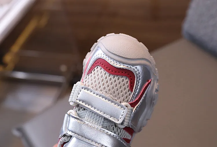 Scarpe sportive per bambini per ragazze e ragazzi, scarpe casual da corsa per la scuola Littlesprouts, classiche, alla moda, antiscivolo, per bambini, taglie 21_voghion.com