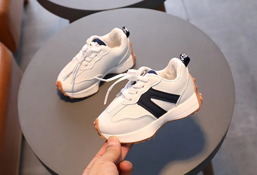 Kinder-Sneakers für Mädchen und Jungen, Laufsportschuhe, rutschfest, weiche Unterseite, bequeme Kleinkinder, Kidsnest-Sportschuhe_voghion.com