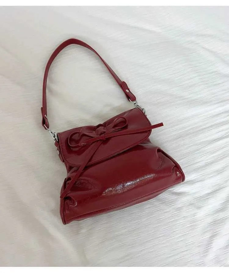 Stylish Women's Crossbody Shoulder Bag With Bows And Flap Closure_voghion.com