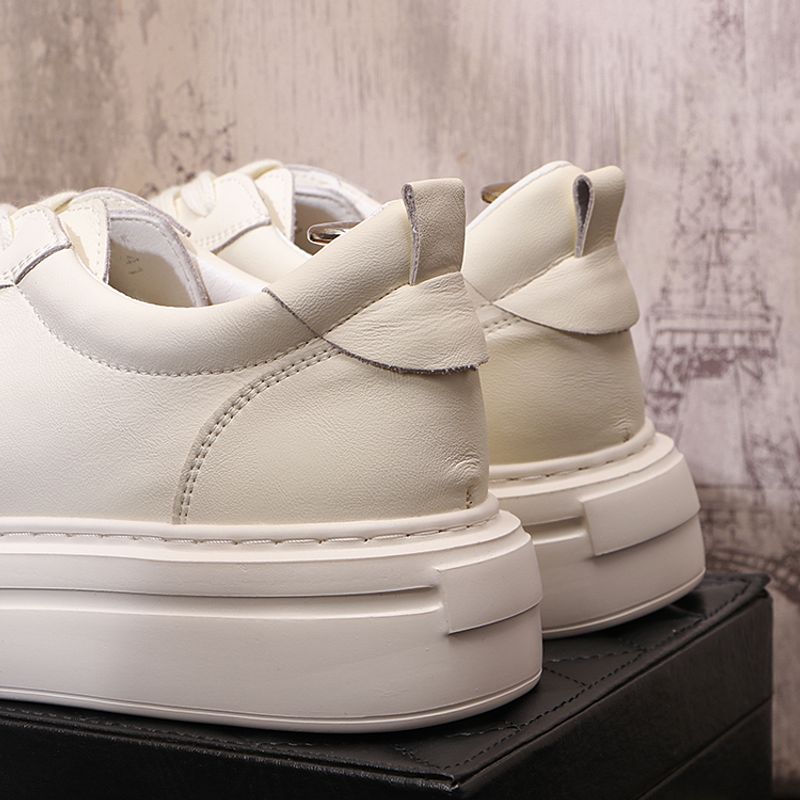 Lässige Brettschuhe mit dicker Sohle, niedriger Schnitt, vielseitige, schlichte koreanische Version für Herren, trendige_voghion.com