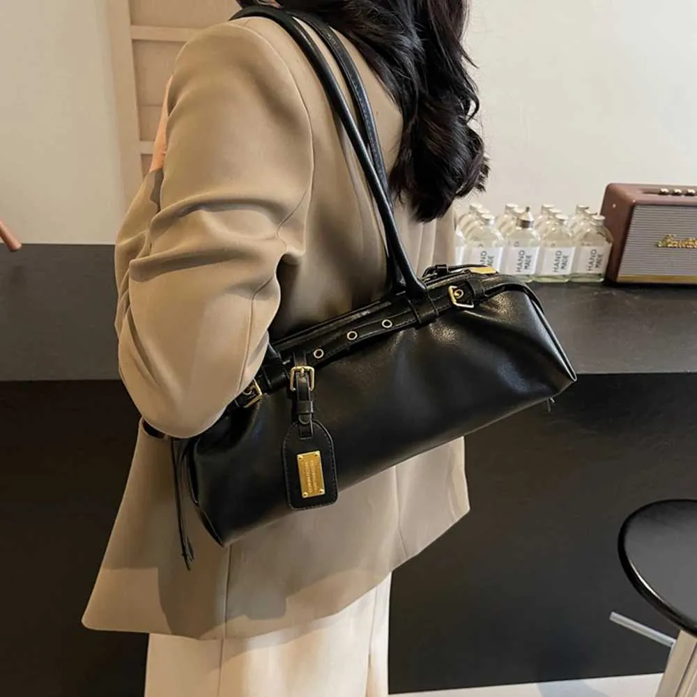 Pu-Kissentaschen für Frauen, einfarbig, weiches Leder, Schultertasche für Damen, vielseitige Schulranzen, Unterarmtaschen für Damen_voghion.com