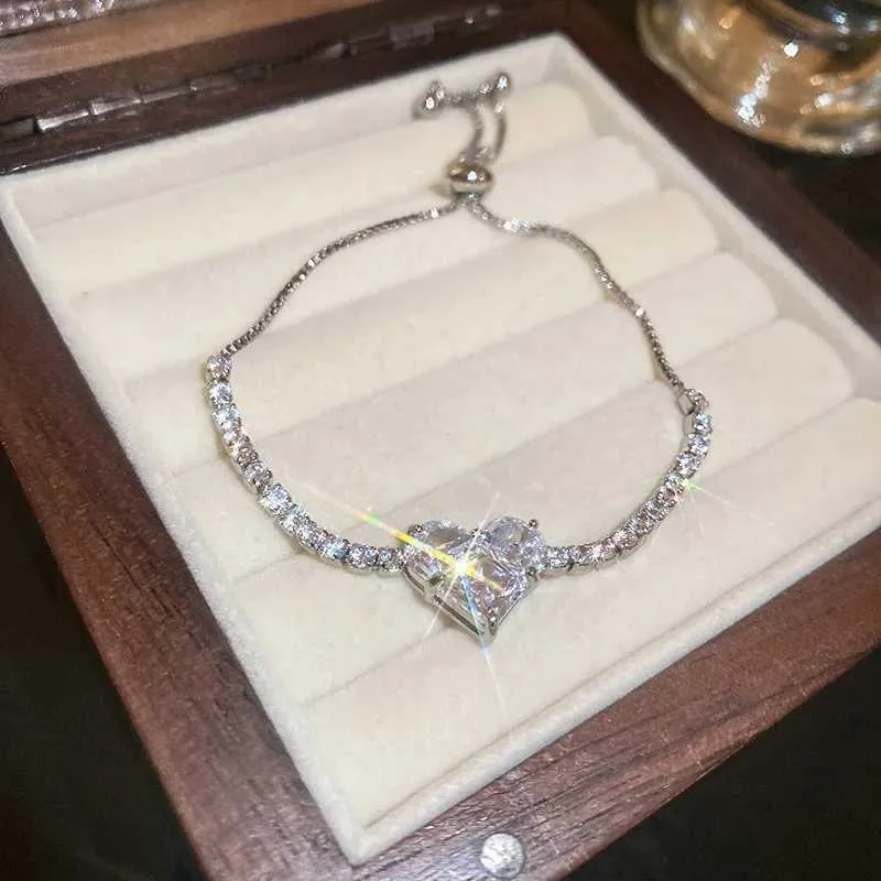 Bracciale con strass e cristallo rosa placcato oro per donna_voghion.com