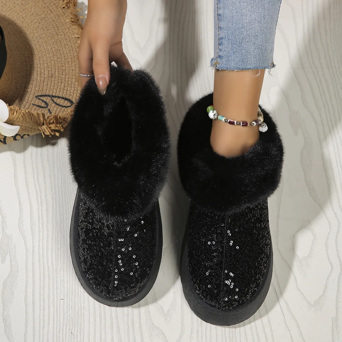 Ankle Snow gly botas slides mulheres Inverno 2024 Nova Moda Brilhante Pele Curta Pelúcia Chinelos Quentes frete grátis_voghion.com