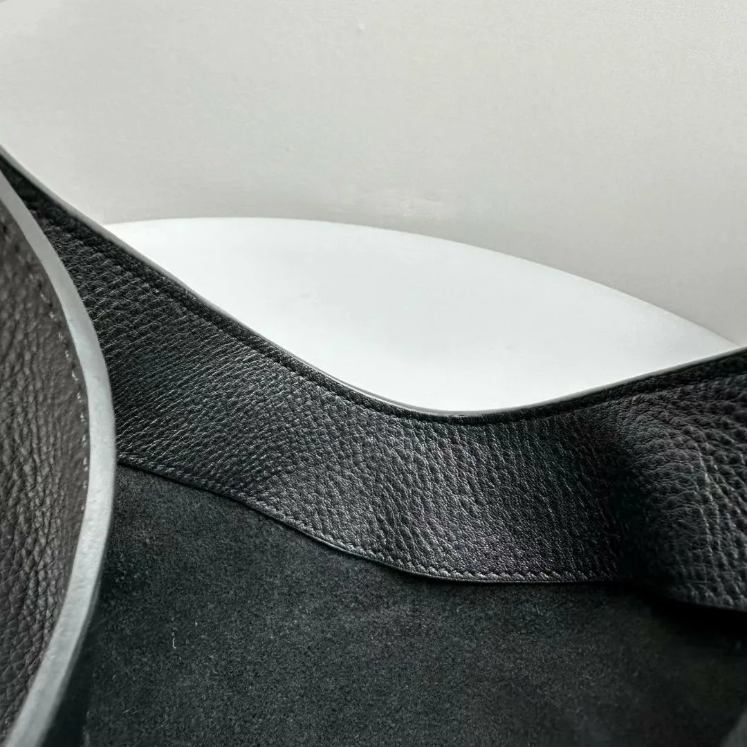 Black Real Calf Leather Mini Lotus Bucket Bag Top Handle Handbag For Women 2024_voghion.com