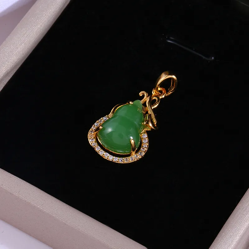 Pedat Halsketten Ifiity-förmige Kürbis Frieden Amulett Imitatio Jade Halskette gibt einen Femiie Look Licht Ad Nische_voghion.com