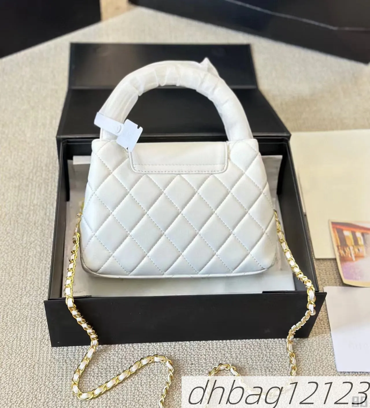 Sac à bandoulière portable en cuir de mouton pour femme, avec grille en métal doré, boucle CC, chaîne matelassée luxueuse_voghion.com
