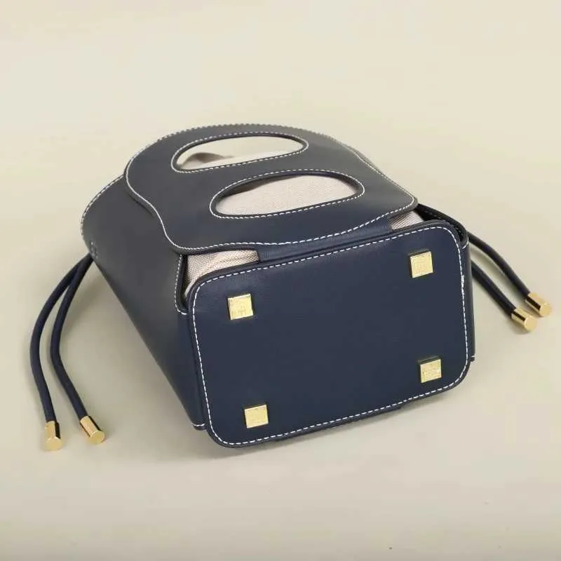 Chic Womens Crossbody Bucket Bag Simple Atmosphere Hollow Design Shoulder Ba241216_voghion.com
