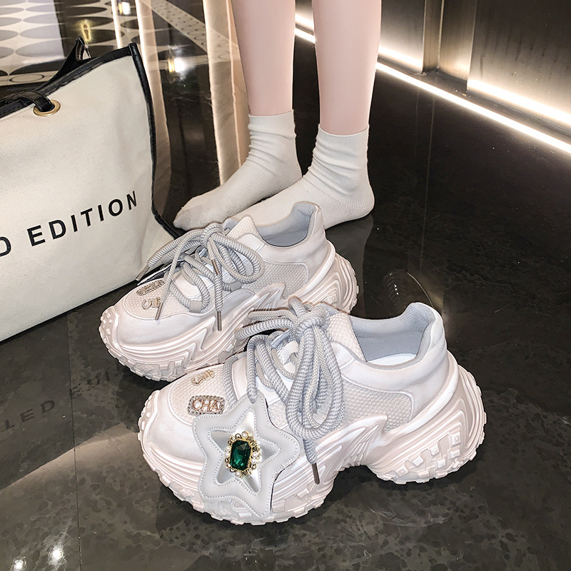 2024 Neue weiche Leder-Reibwasser-Diamant-Freizeitschuhe mit Matsuda-Sohle, vielseitige Sportschuhe, Papa-Schuhe für Frauen_voghion.com