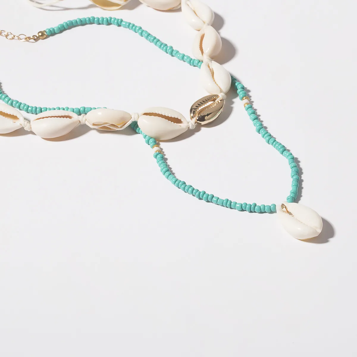 Collier ras du cou en coquillage pour femme, chaîne tendance, pour l'été, la plage, fait à la main, double couche de perles de rocaille, pendentif conque_voghion.com