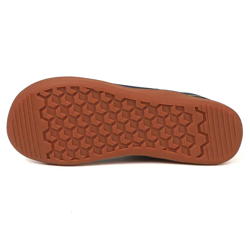 Barefoot Sneakers Men Comfortable Wide Toe Casual Walking Trainers_voghion.com