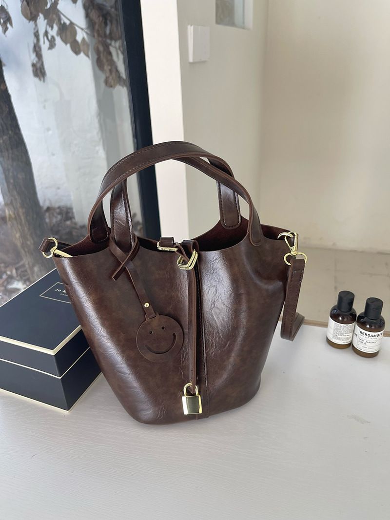 Maillard Retro-Handtasche aus Gemüsekorb für Damen im Herbst und Winter 2024, neue trendige Mode-Beuteltasche,_voghion.com