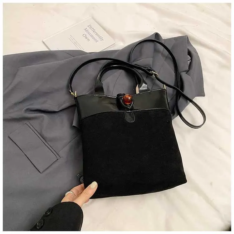 Stylish Women's Suede Patchwork Crossbody Shoulder Handbag Set_voghion.com