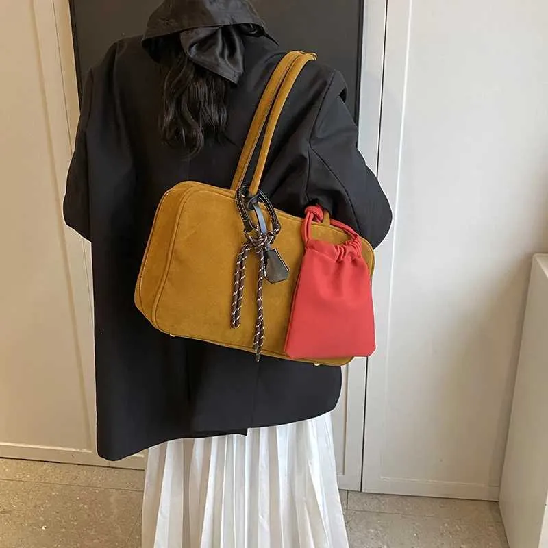 LEFTSIDE NUBUK Schulter Taschen Dame für Frauen 2024 Winter Neue Trend Y2K Koreanische Mode-Design Handtaschen und GeldbörsenC241103_voghion.com
