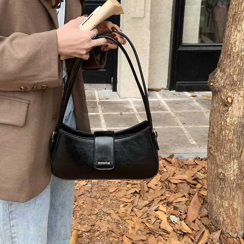 Fashion Shoulder Axillary Solid Color Niche Black Small Square Bag Leisure Versatile Lady Commuter Bags Crossbody_voghion.com