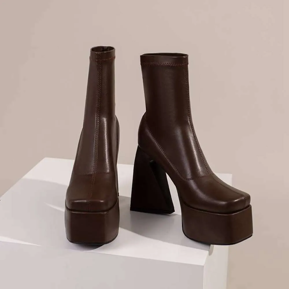 Brandneue Herbst-Winter-mittlere Wadenstiefel Punk Goth klobige Plattform High Heels Motorrad lange Booty Damenschuhe große Größe_voghion.com