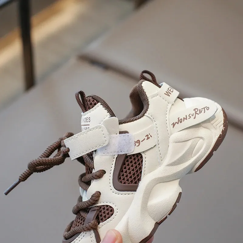 Childrens air mesh childrens casual sports color matching lace breathable boys and girls running shoes anti slip 240912_voghion.com