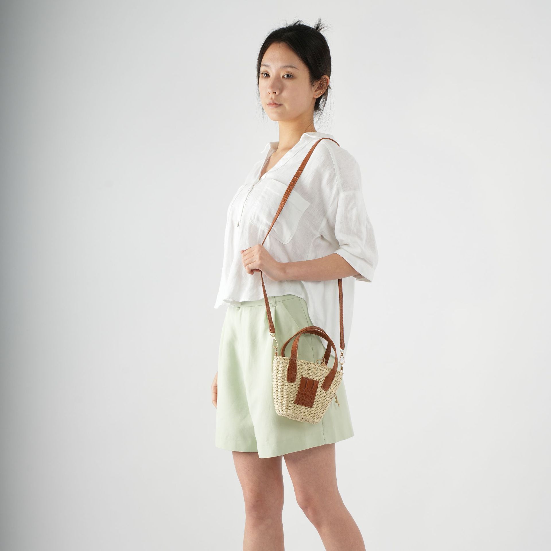 Hersteller liefern Internet-Promi-Kleintaschen 2023 Neue Stil Frühjahr und Sommer Damen Crossbody Stroh Taschen Western-Stil ins handgewebt_voghion.com