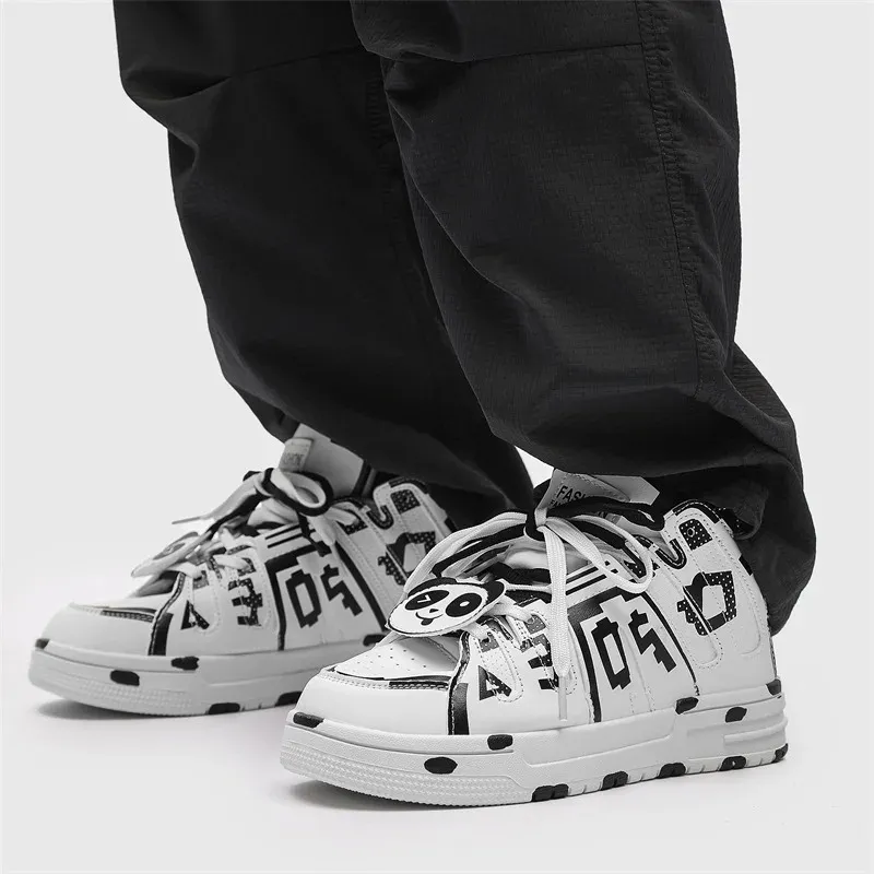 36 37 38 39 40 41 42 43 44 Men Casual Street Style Small White Shoes Trendy Bread Cat Paw Pattern 240618_voghion.com