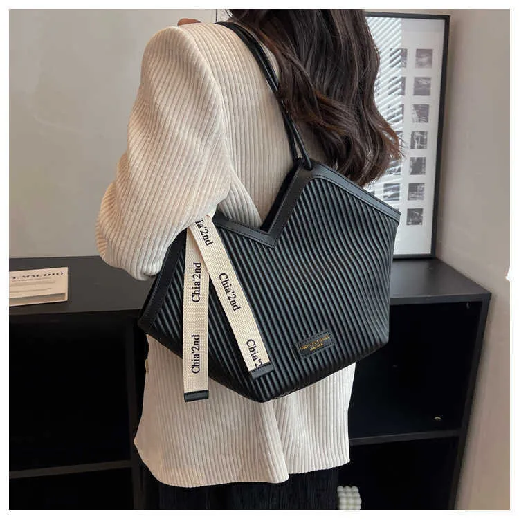 PU női táskák, divatos, női designer, válltáskák, nagy kapacitású, szív alakú, női táskák, Bolsos De Jujer 2024C241210_voghion.com