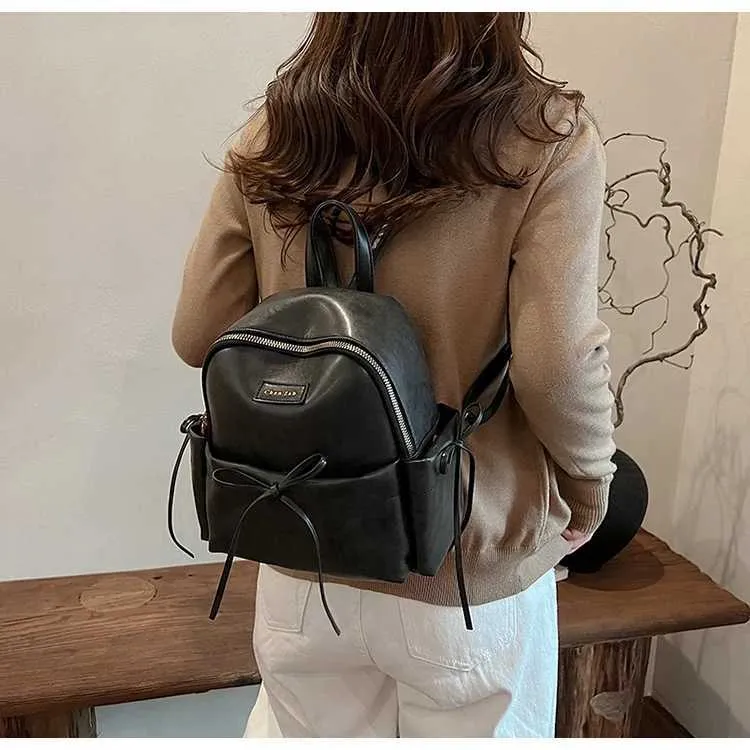 Retro Pu Rucksack Frauen Casual Solide Leder Kleine Schulter Taschen Große Kapazität Täglichen Pendeln Tragbare Packs Dame Griff_voghion.com
