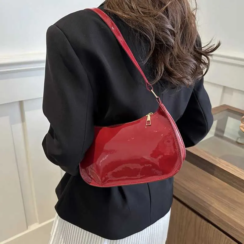 Sac de créateur rétro couleur unie en cuir PU sac à bandoulière pour sous-vêtements mode décontracté sans-abri portefeuille et sac à main pour femme_voghion.com