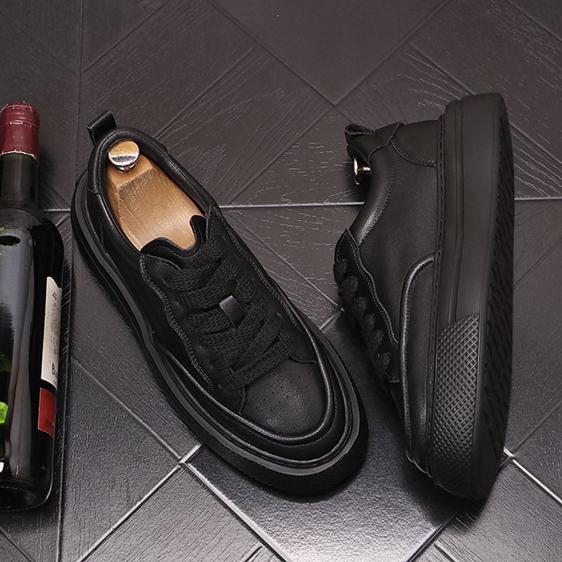 Lässige Brettschuhe mit dicker Sohle, niedriger Schnitt, vielseitige, schlichte koreanische Version für Herren, trendige_voghion.com