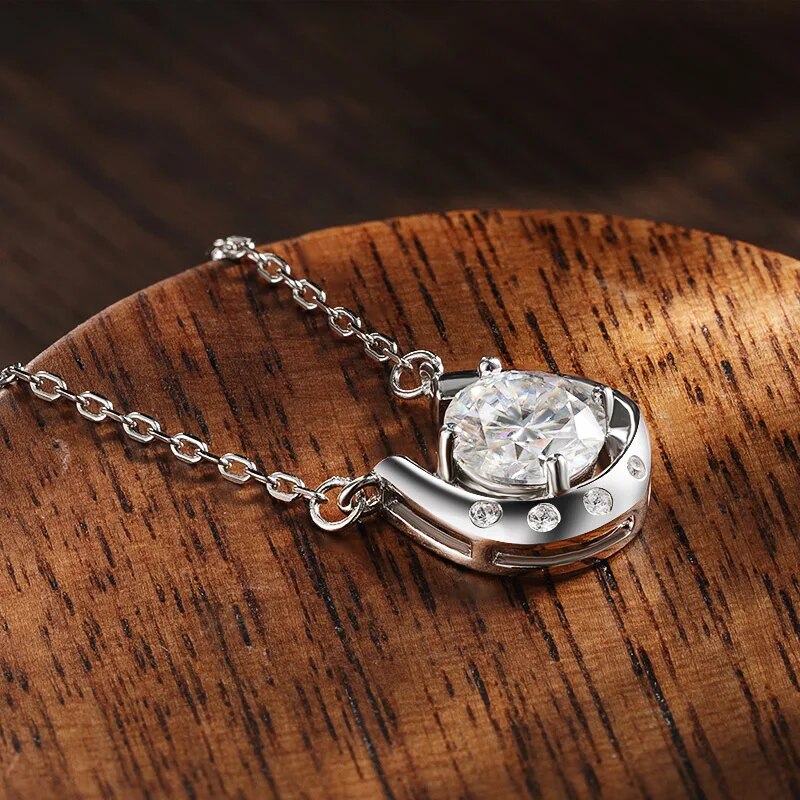 Knobspin 1ct Round Moissan ite Pendant gra Certified Lab Diamond Necklaces for Women Wedding Jewelry Sterling Silver Necklace_voghion.com