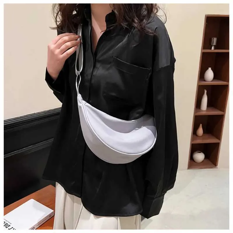 Einfaches Design Damen Umhängetasche Mode Damen Nylon Hobos Kleine Schultertaschen Vintage weibliche Mädchen Geldbörse Tuch_voghion.com
